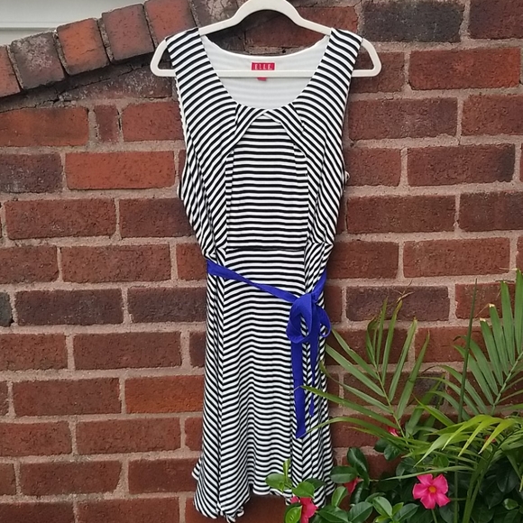 Elle Dresses & Skirts - VGUC Sz XL Elle Stripe Dress
